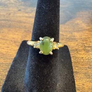 Vintage Avon Gold Tone Green Cabochon Ring Size 6.5 Adjustable Signed 1970s